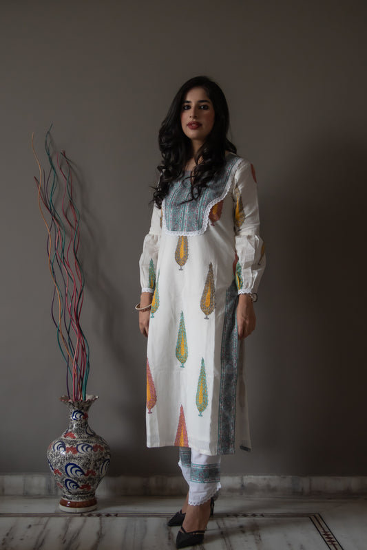Peal White Suit